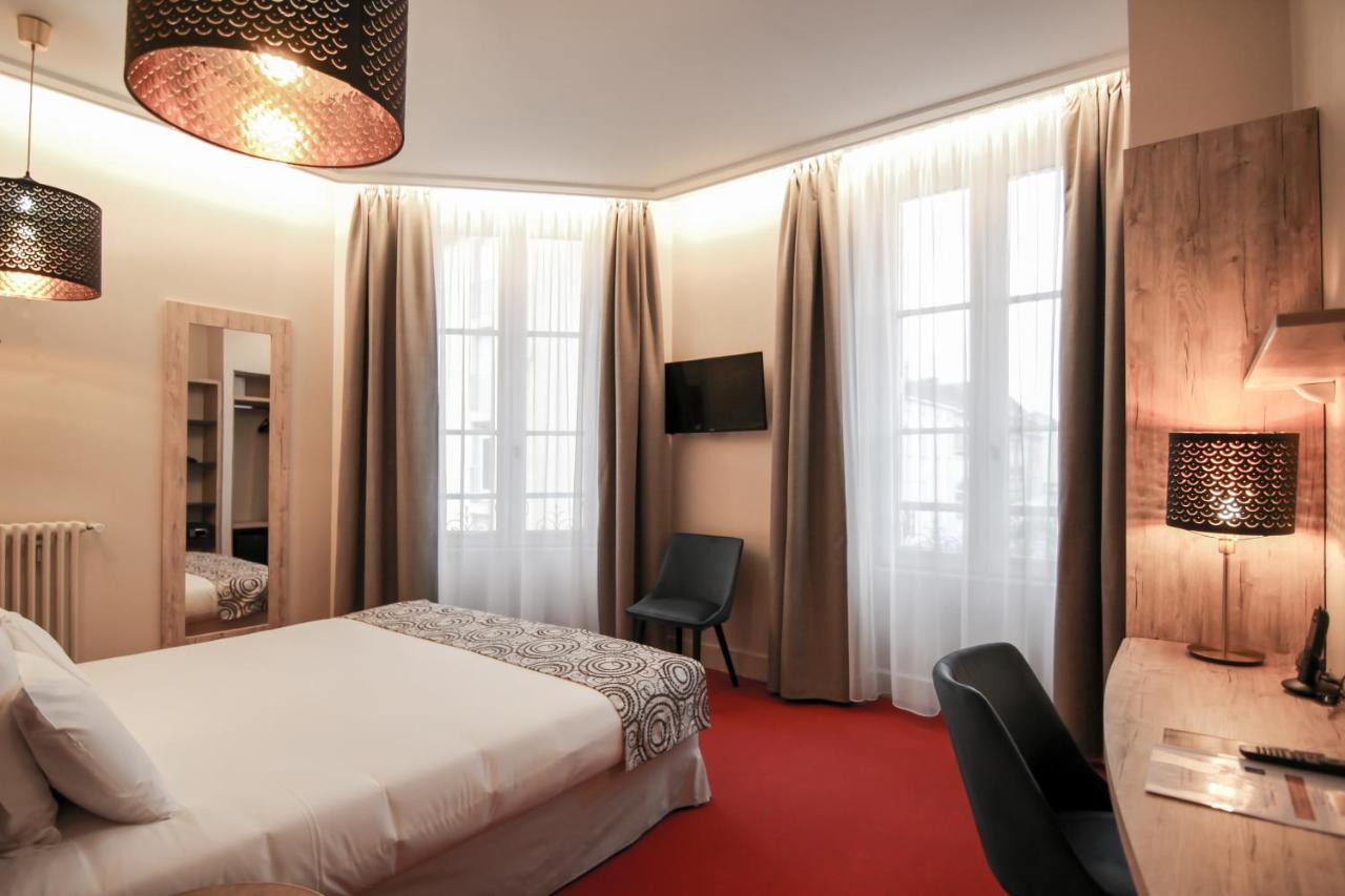 Hotel Montaigne Sarlat-la-Caneda Exterior photo